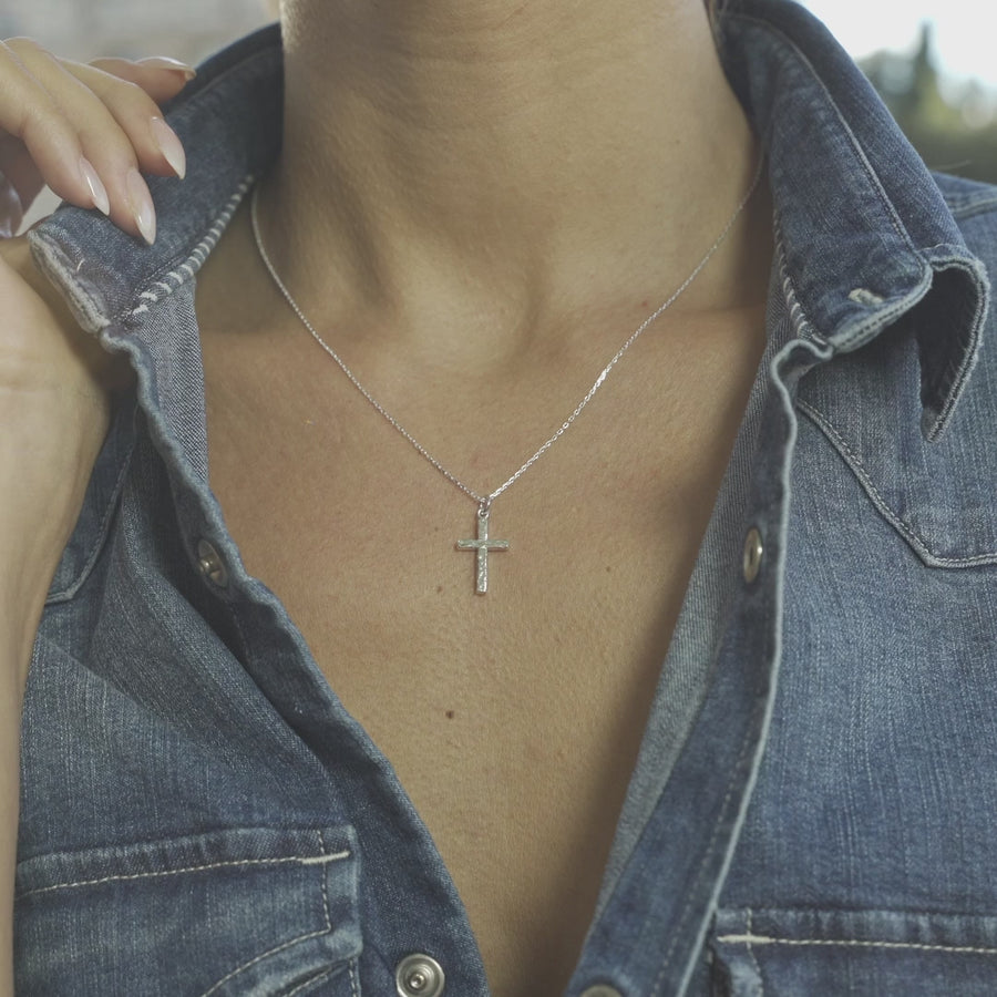 Hammered Cross Pendant Necklace in Sterling Silver