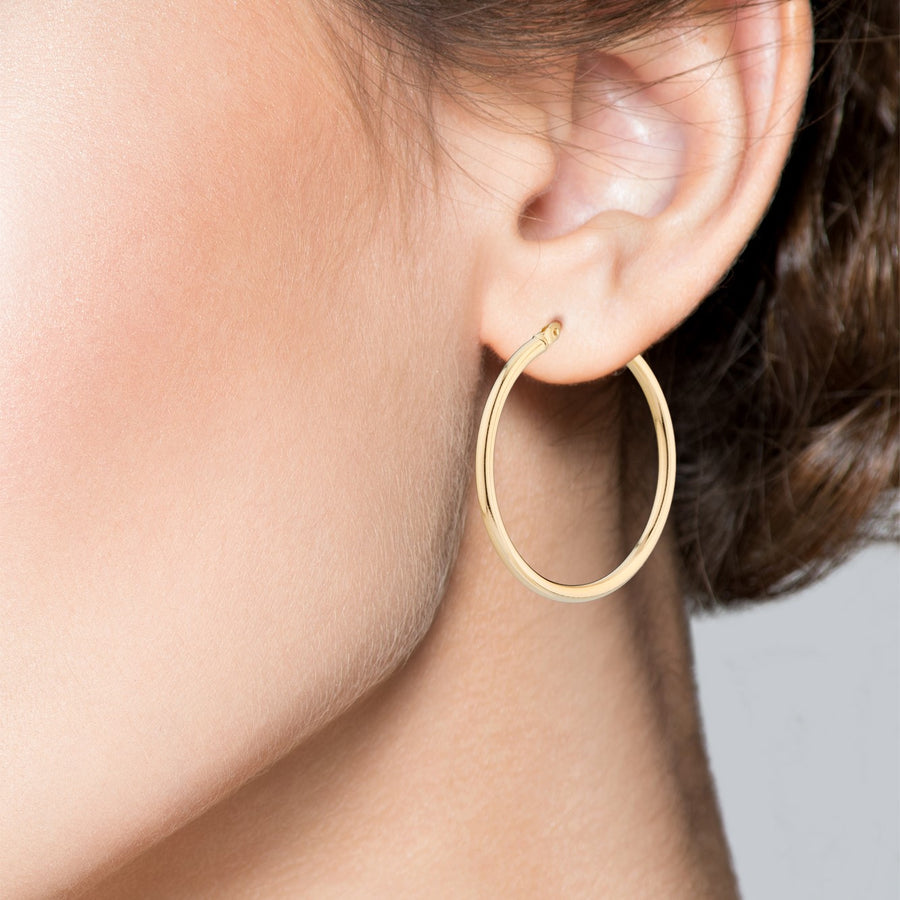 Round Hoop Lightweight Earrings in 18Kt Gold Plated Sterling Silver, 30mm